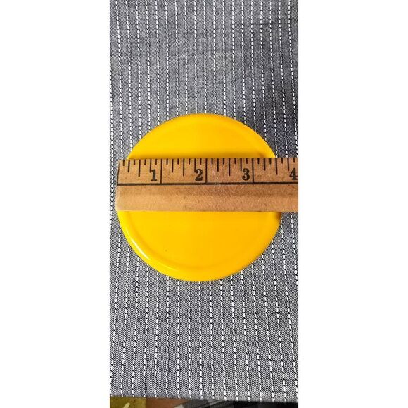 Vintage KIG ‘70s Small Lidded Canisters Vegetable & Kitchen Yellow Lid Set Of 2 - Picture 6 of 6